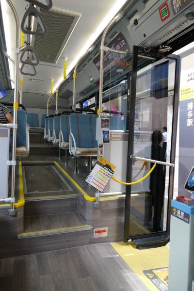 bus10.jpg